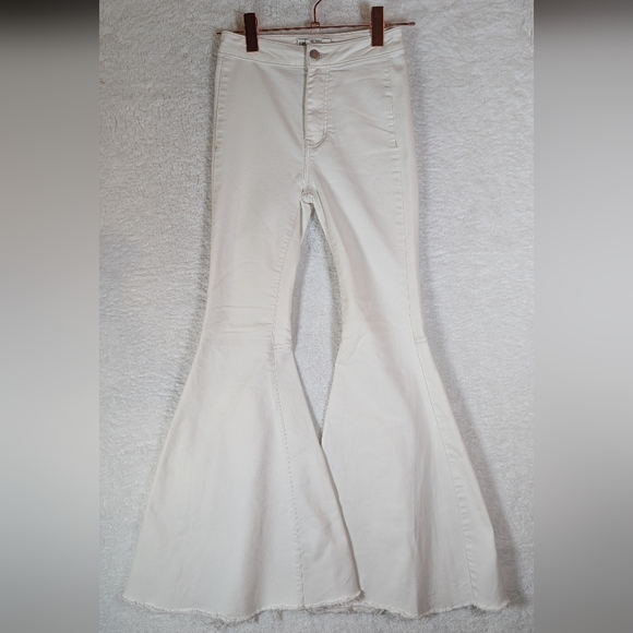 Free People Denim - Free People White High-Rise Flare Jeans